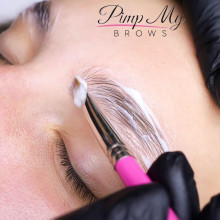 Pimp My Brows PRO 6 | Angled Precision Brow Brush